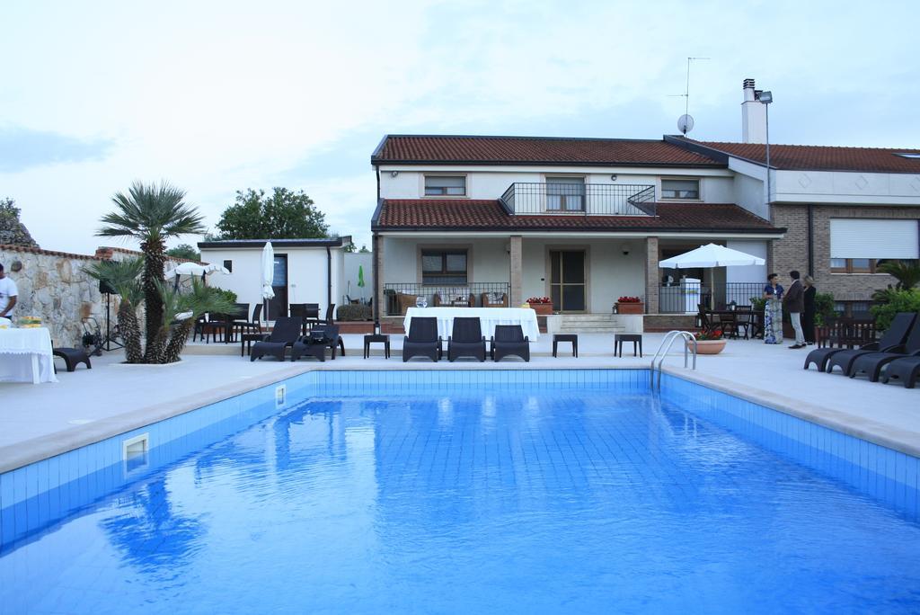 Villa Genny Альтамура Екстер'єр фото
